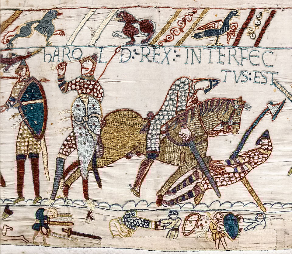 Bayeux Tapestry. Scena 57, la morte di Re Harold nella Battaglia di Hastings. Wikipedia Commons.