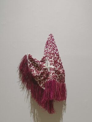 Imbastite. Poetiche tessili nell’arte contemporanea