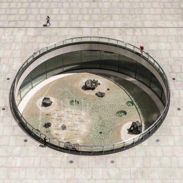 Isamu Noguchi, Sunken Garden for Chase Plaza, 1961-1964. New York. Ph: Miguel de Guzm&aacute;n e Roc&iacute;o Romero