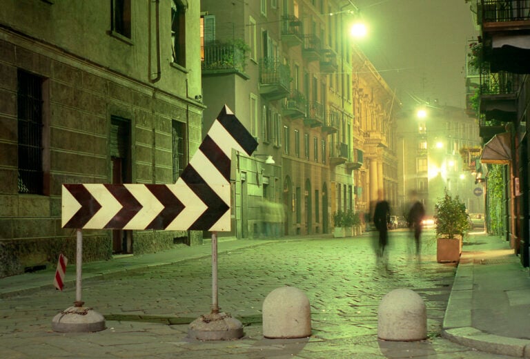 Ridendo del sistema. A Milano una mostra sull&rsquo;ironia nell&rsquo;arte italiana tra Anni &lsquo;80 e &lsquo;90