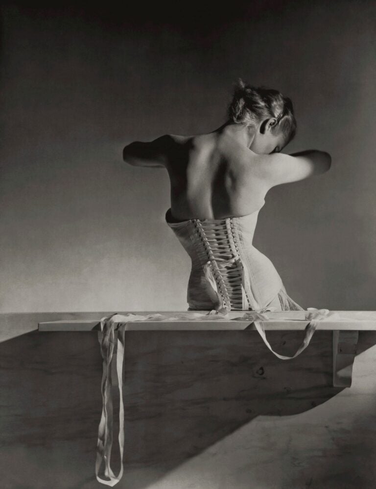 Horst P. Horst. Madame Bernon, corset by Detolle for Mainbocher, 1939 - Vogue