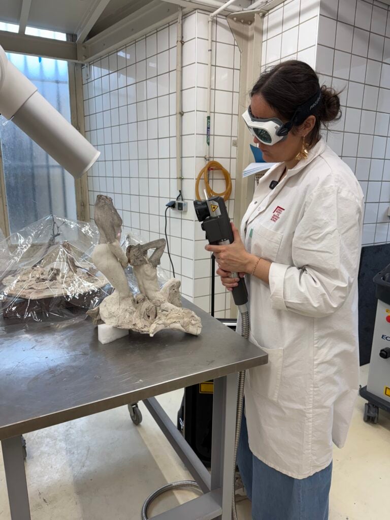 Stage nei laboratori di restauro del Museo del Louvre di Parigi