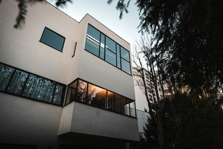 In che senso la genealogia ha a che fare con l’architettura? 