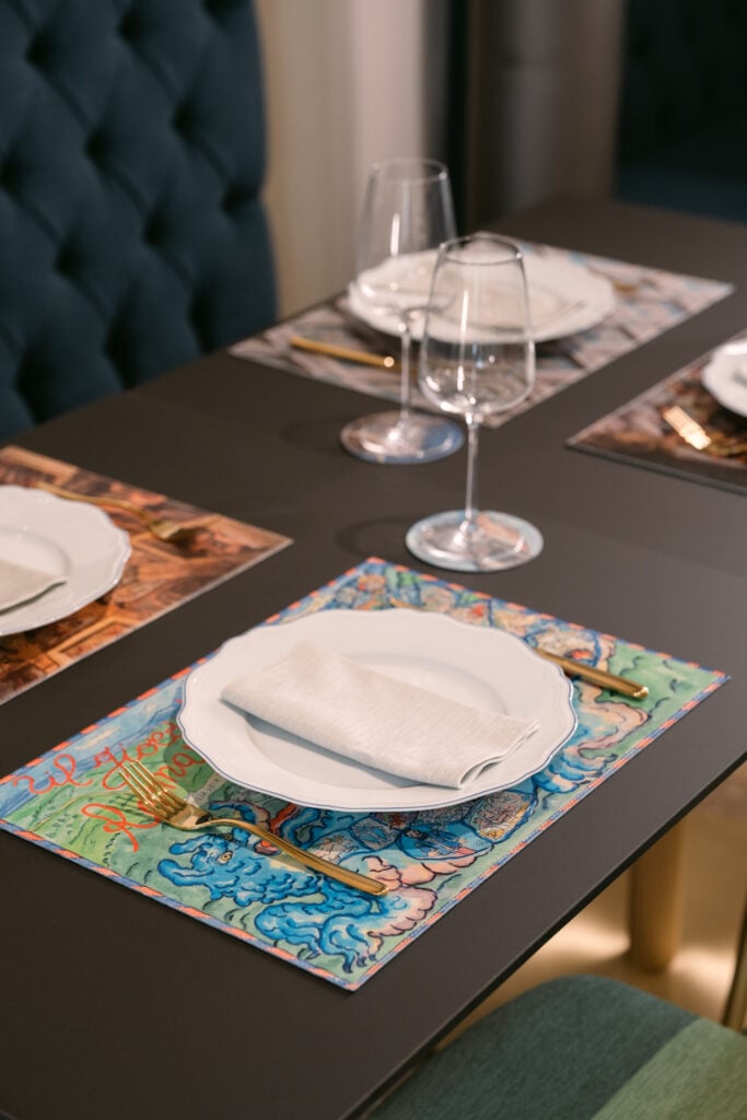 Le illustrazioni di Flaminia Veronesi anche su tovagliette e sottobicchieri a Spazio Te di Palazzo Te