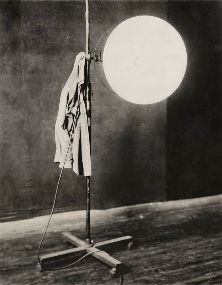 Paolo Roversi, Light, Paris 2002