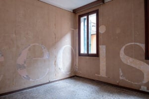 A Venezia c’è una mostra che racconta memorie e metamorfosi di un’abitazione 