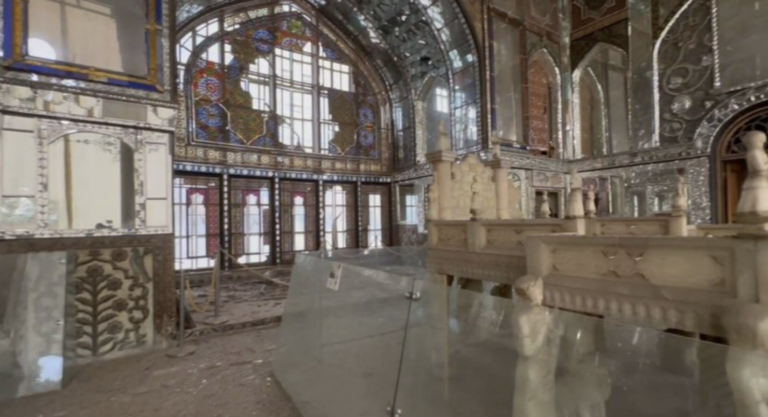 La guerra in Iran danneggia il&nbsp;Palazzo del Golestan di Teheran: onde d'urto dalle esplosioni