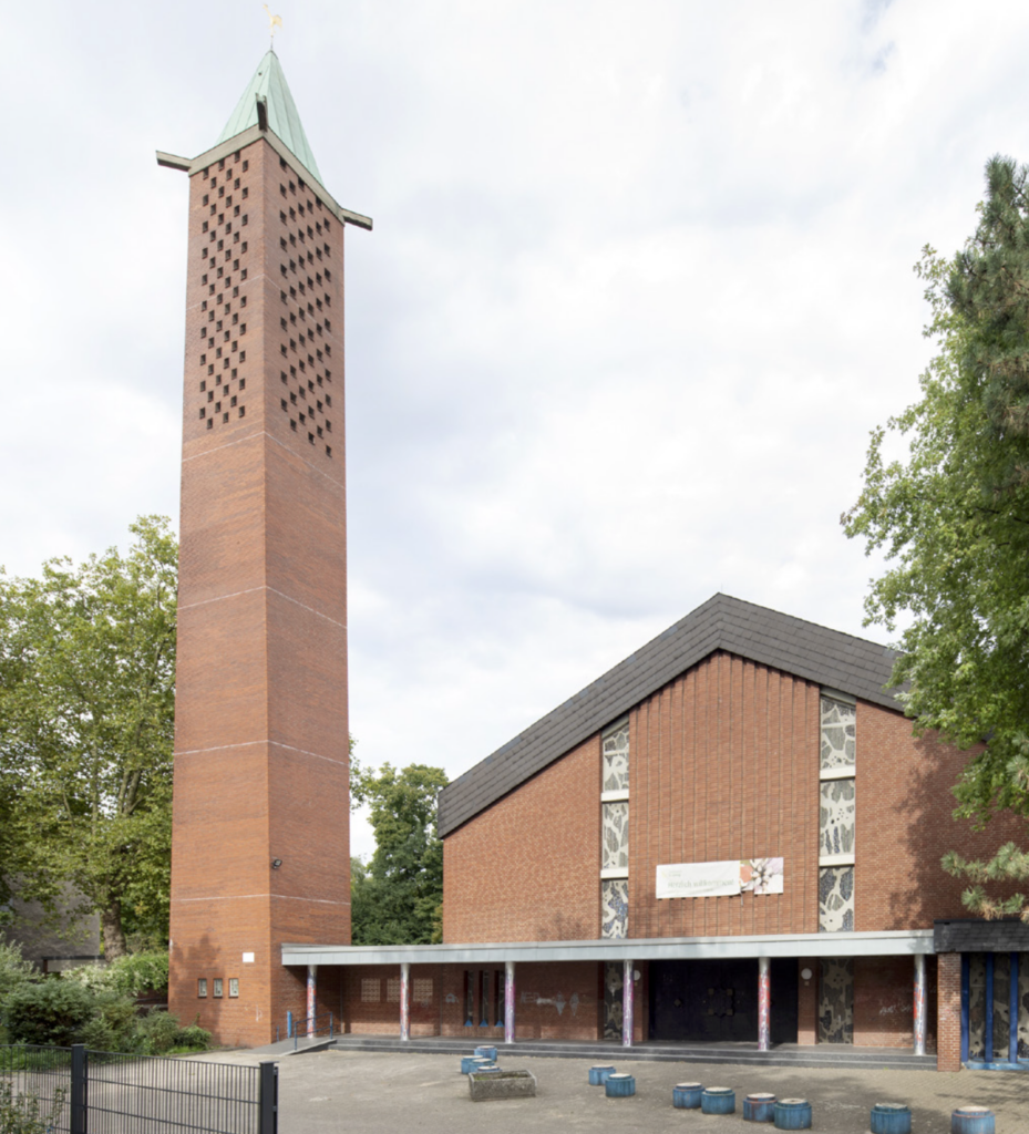 St. Anna, Gelsenkirchen &copy; Claudia Dreyssee