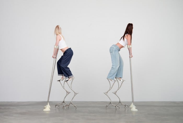 Hannah Levy – Blue Blooded. Sangue blu