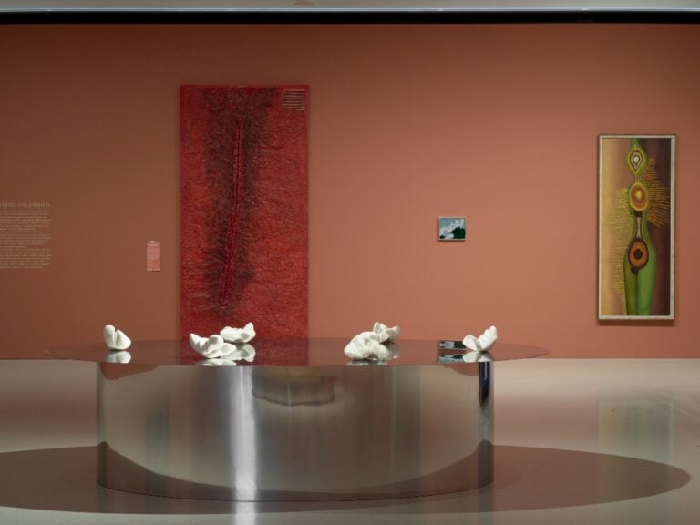 The Woman Question 1550-2025, installation view. Museum of Modern Art, Warsaw, 2025. Photo Robert Głowacki donne