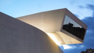 Tragicomica. Prospettive sull'arte italiana dal secondo Novecento a oggi