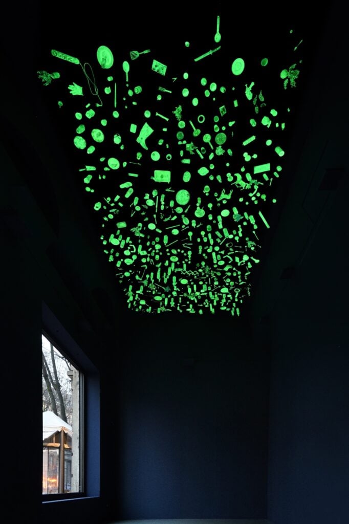 Andreas Zampella, Il cielo sopra Milano, Galleria Poggiali, Installation View