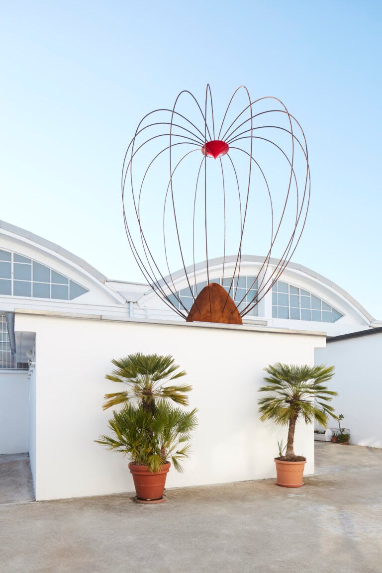 Christian Stein Deposito, Pero, Milano. Opera di M. Bagnoli. Courtesy Galleria Christian Stein, Milano. Photo Agostino Osio