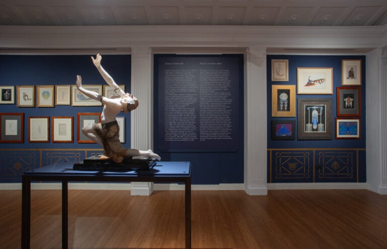 Ert&eacute;. Lo stile &egrave; tutto, Installation View, Labirinto della Masone