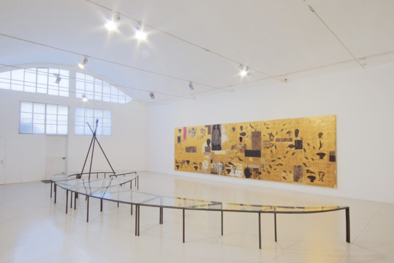 Christian Stein Deposito, Sala 4. Pero, Milano. Opere di Mario Merz, M. Paladino. Courtesy Galleria Christian Stein, Milano. Photo Simone Brambilla