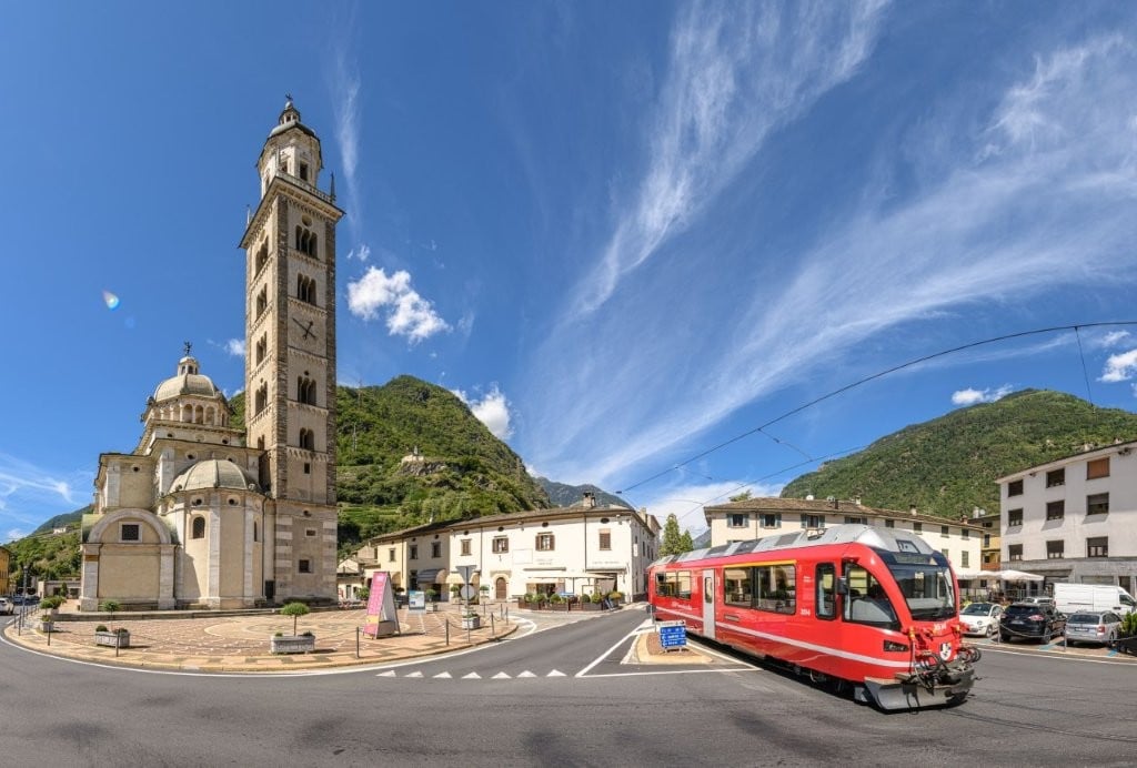 Guida ai festival culturali in Italia di inizio maggio 2026: Danza in Rete, Festa Cultura Alpina, Long Playing, Prima Persona Plurale, Popsophia