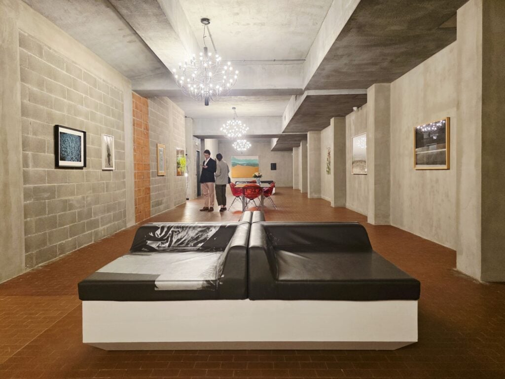 In sordina a Milano un collezionista ha aperto un nuovo spazio espositivo: "Finalmente posso vedere le mie opere"