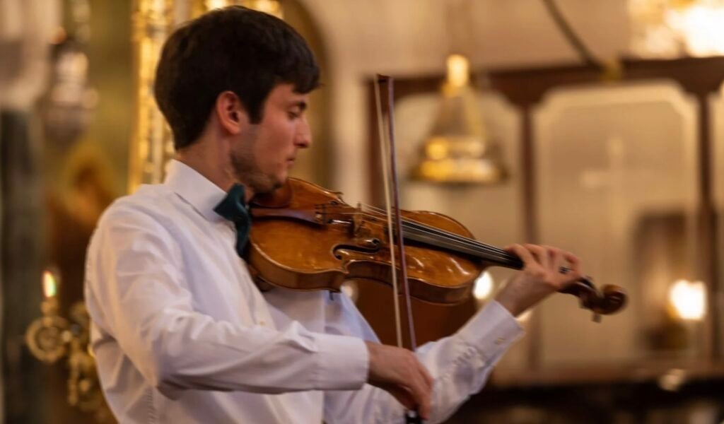 𝐑𝐞𝐧𝐜𝐨𝐧𝐭𝐫𝐞𝐬 𝐌𝐮𝐬𝐢𝐜𝐚𝐥𝐞𝐬