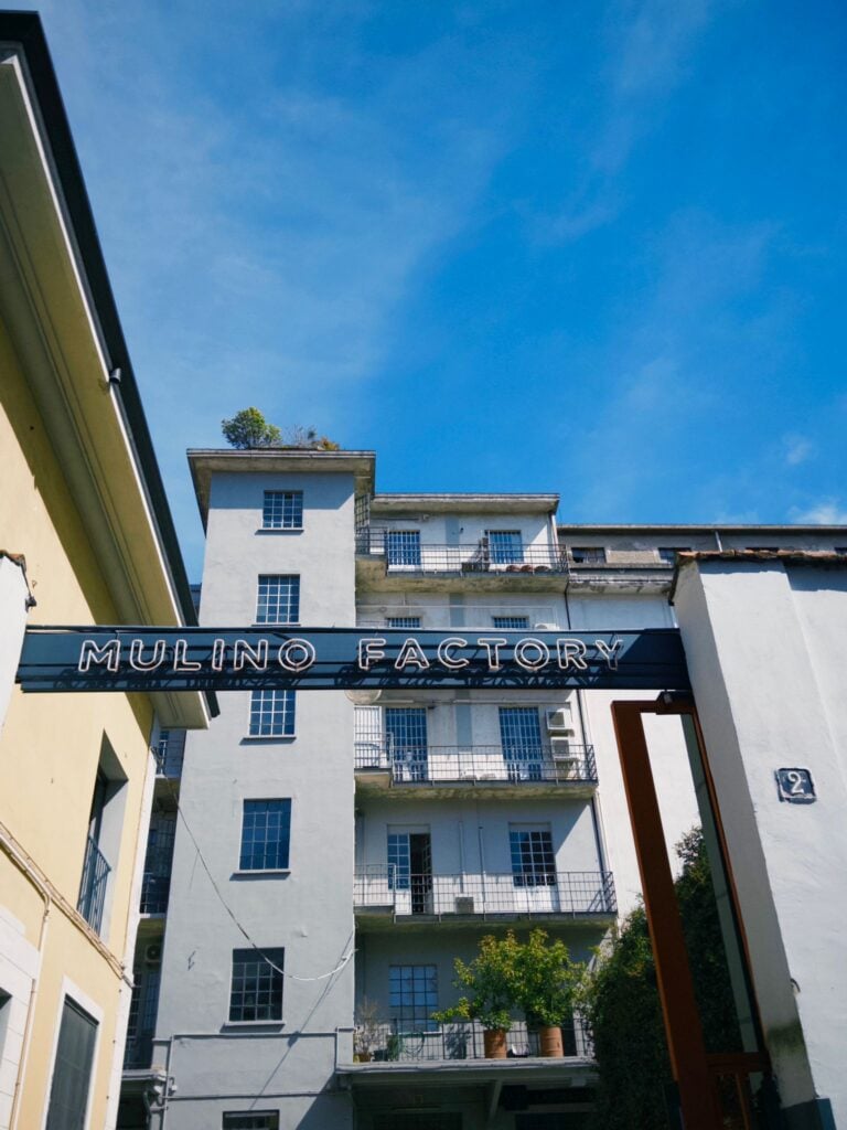 In un maestoso ex mulino di Milano sta per nascere un nuovo polo culturale: studi, residenze, alberghetto creativo