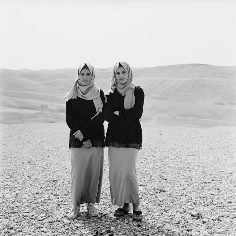 Monica Biancardi, Il capitale che cresce, Sarah e Saleha. Stampa fotografica ai pigmenti, 2023