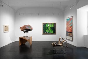 Artisti internazionali parlano della vita come resistenza, ispirandosi a George Grosz. La mostra a Roma