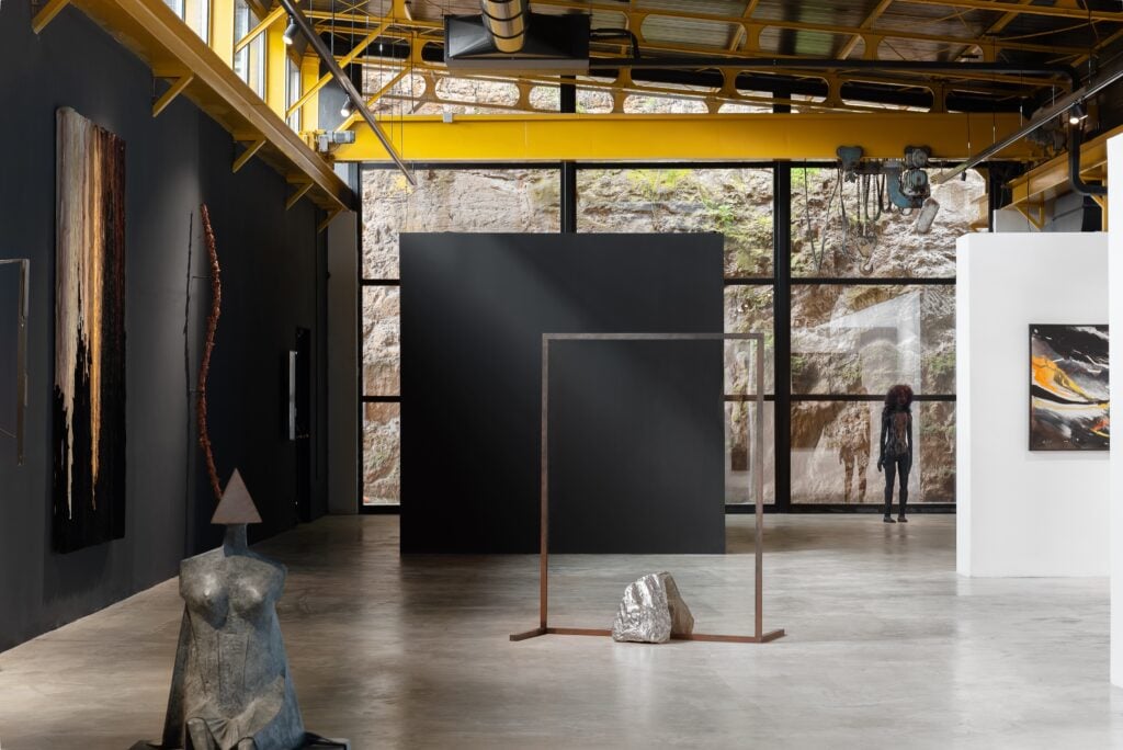 Aneta Grzeszykowska, All'improvviso, installation view, Fondazione D'ARC, Roma, 2026