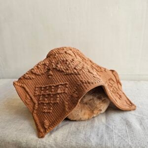 Muzna Al Musafer / Angela Ferrara - Velare svelare rivelare