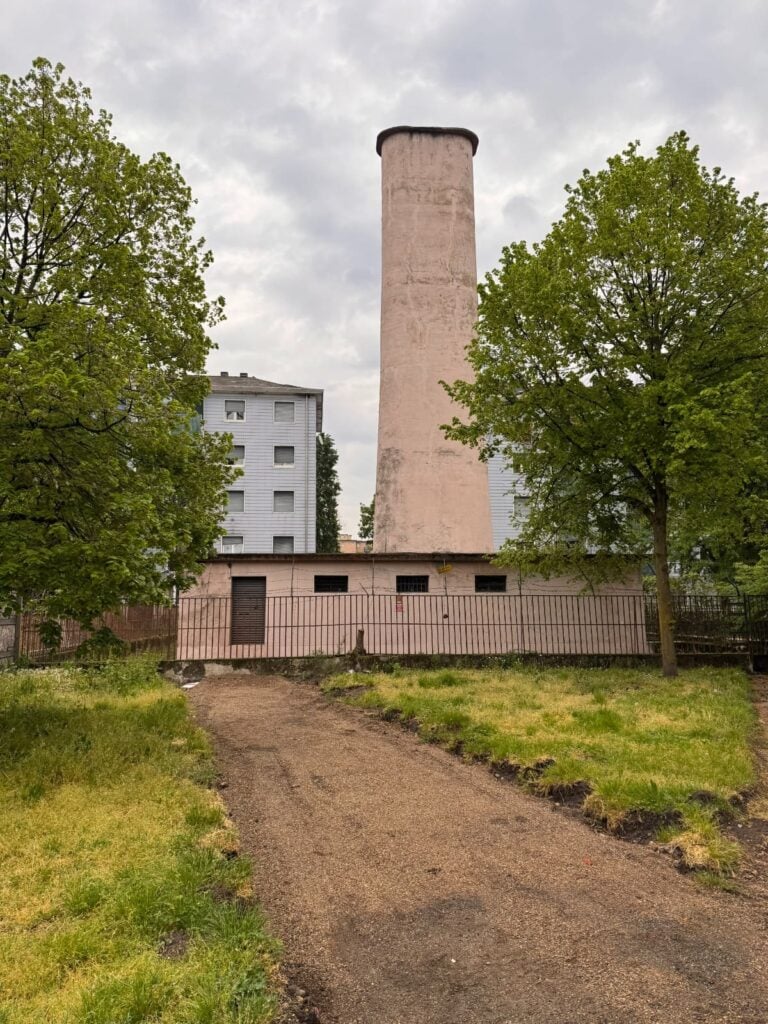 A Milano sono in costruzione due spettacolari biblioteche: le foto dei cantieri