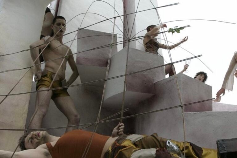 Figuranti sui carri di gesso e di pensiero di Casola Valsenio