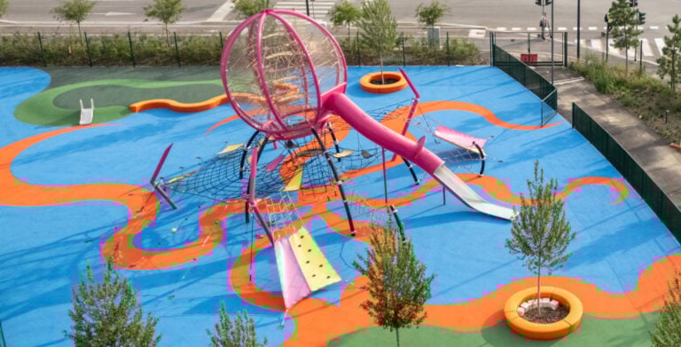 Milano ha un museo d&rsquo;arte contemporanea a cielo aperto. Il progetto ArtLine a CityLife &egrave; finalmente completo: per l&rsquo;Art Week 2026 inaugurata l&rsquo;ultima opera