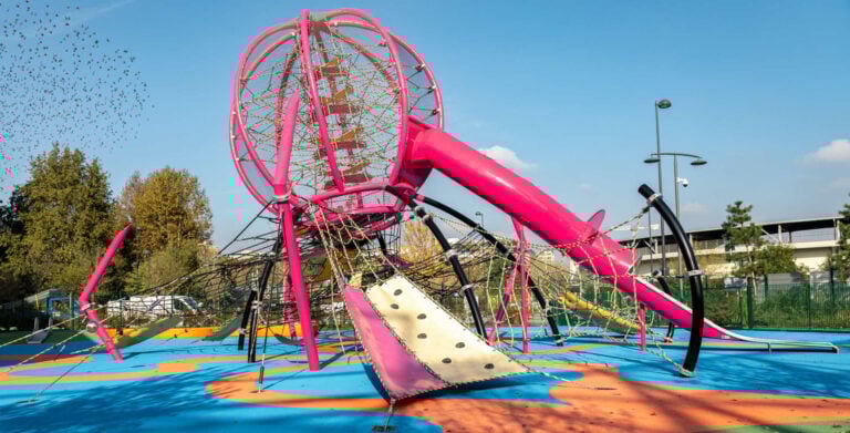 Milano ha un museo d&rsquo;arte contemporanea a cielo aperto. Il progetto ArtLine a CityLife &egrave; finalmente completo: per l&rsquo;Art Week 2026 inaugurata l&rsquo;ultima opera