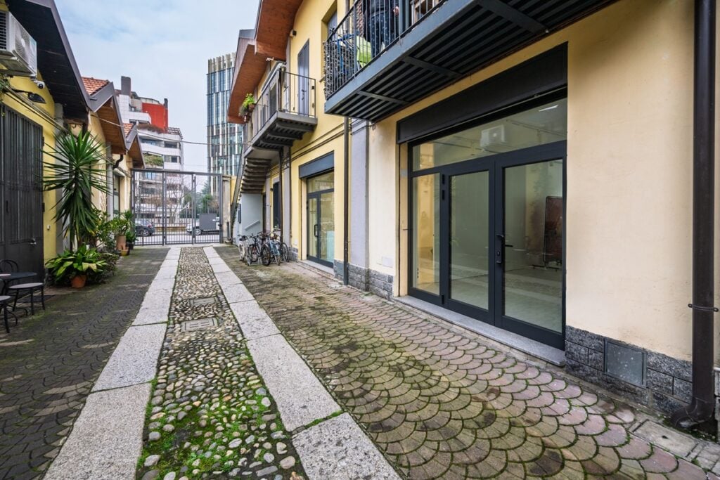 Nervesa Gallery, Milano