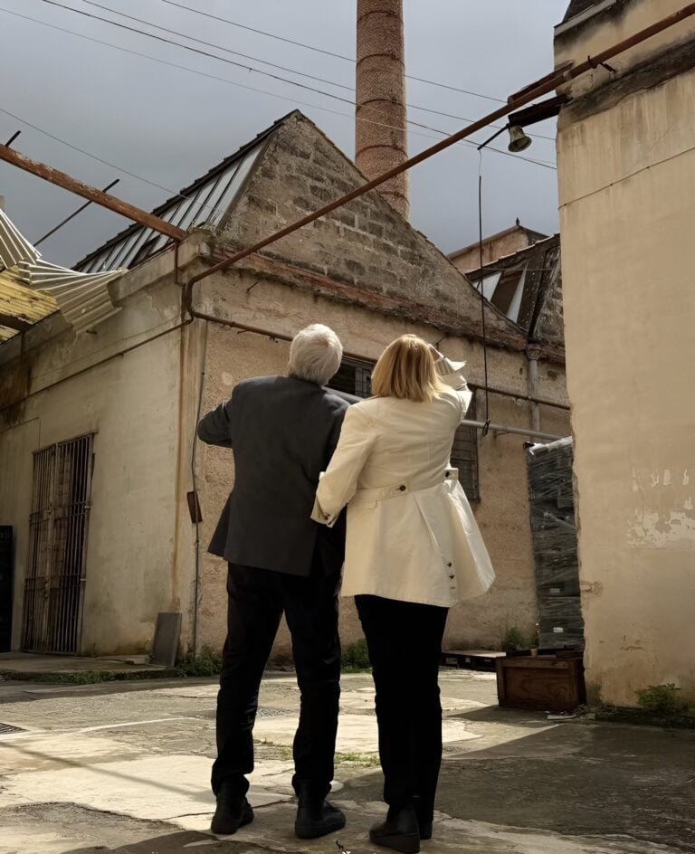 I coniugi Riccobono tra gli ex stabilimenti Gul&igrave;