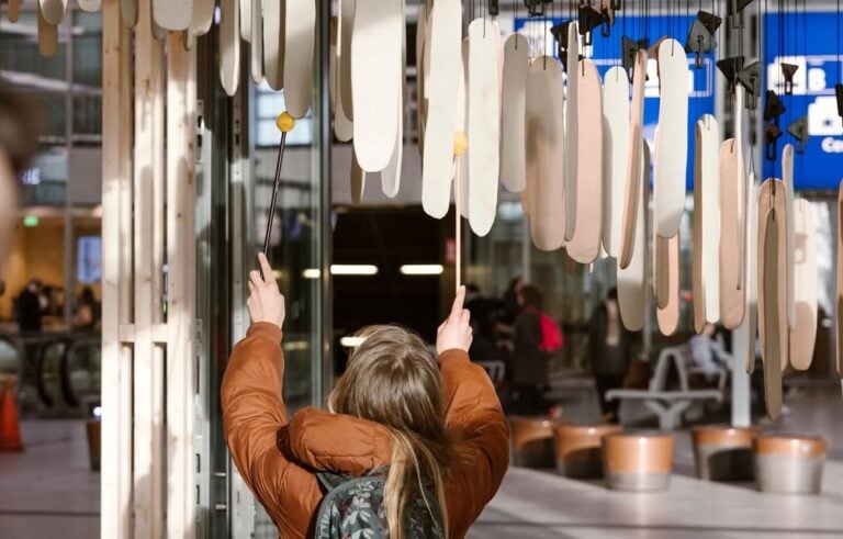 In Olanda la stazione ferroviaria di Utrecht si trasforma in un laboratorio sonoro 