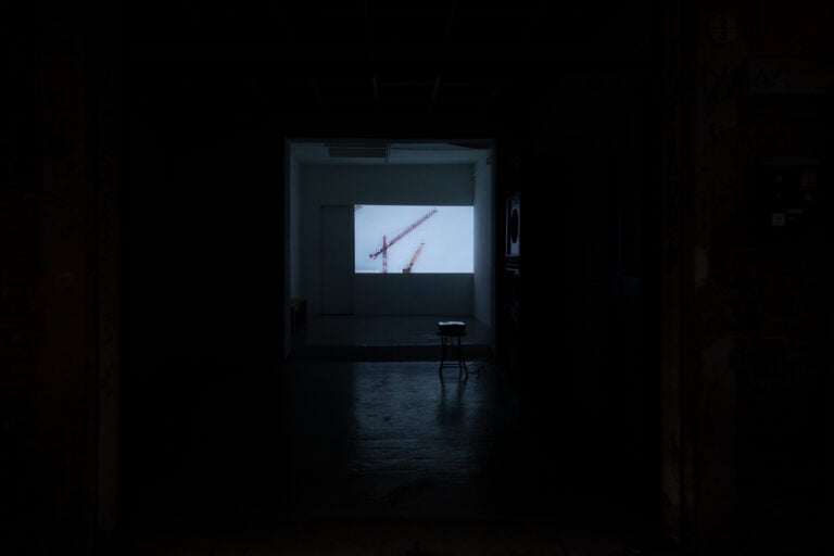 Installation view, Calori & Maillard, L&rsquo;Oiseau de Feu, a ballet for tower cranes, 2014-2015. Ph: Lorena Bucur