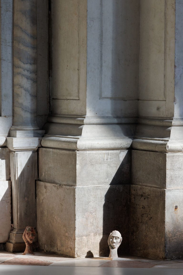 Repatriates Collective, &ldquo;From My Mother&rsquo;s Country&rdquo;, 2026. Vista della mostra &ldquo;Tide of Returns&rdquo; [Onde di Ritorni], Ocean Space, Venezia. Commissionata e prodotta da TBA21&ndash;Academy. Foto: Jacopo Salvi