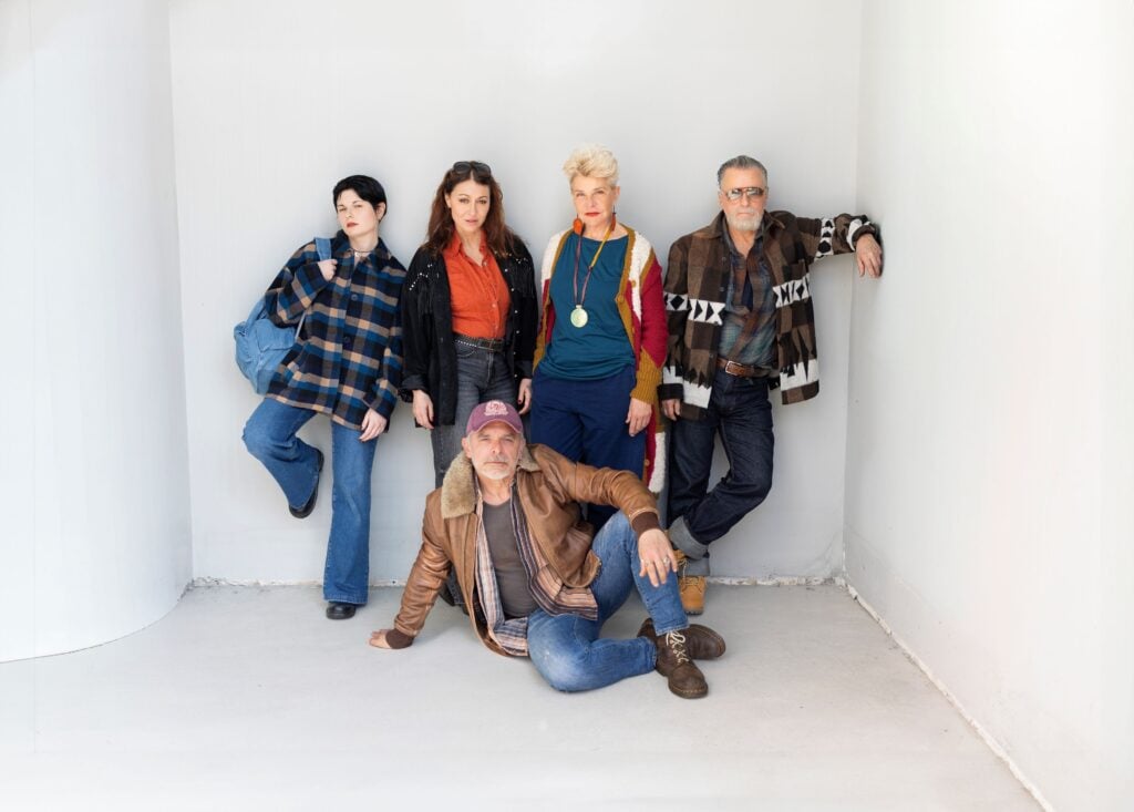 La compagnia di Circle Mirror Transformation. Photo Virginia Brown