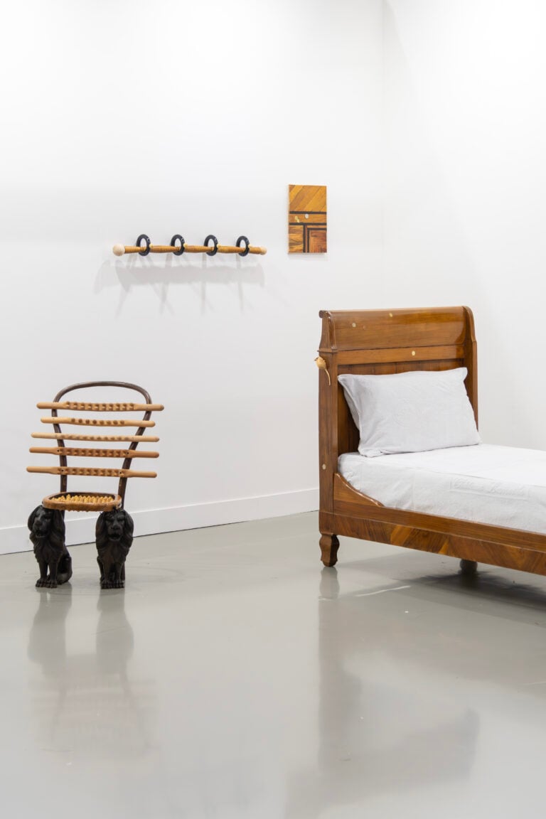 A Milano ha inaugurato miart 2026: i primi scatti della fiera che compie 30 anni e debutta in uno spazio tutto nuovo