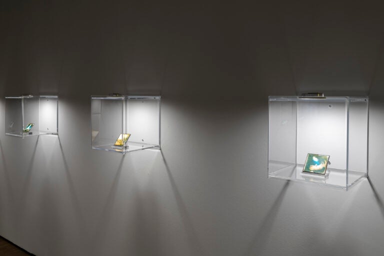 Mishka Henner, Seeing Is Believing, The Relic, ph&copy; Rolando Paolo Guerzoni, Installation view