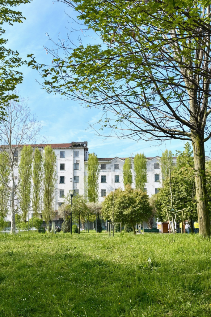 In un maestoso ex mulino di Milano sta per nascere un nuovo polo culturale: studi, residenze, alberghetto creativo