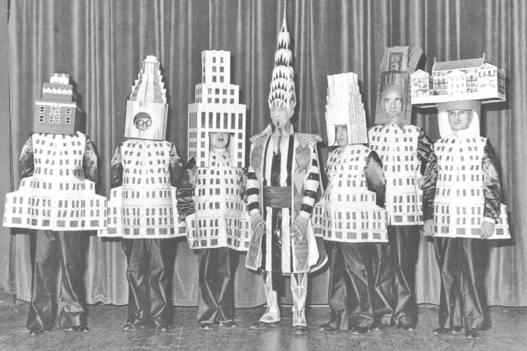 Beaux-Arts Ball, New York, 23 gennaio 1931. Da Opposition, The Institute for Architecture and Urban Studies, New York, maggio 1974.