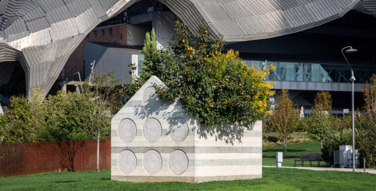 Milano ha un museo d&rsquo;arte contemporanea a cielo aperto. Il progetto ArtLine a CityLife &egrave; finalmente completo: per l&rsquo;Art Week 2026 inaugurata l&rsquo;ultima opera