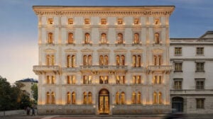 A Milano sta per aprire un enorme negozio di design dentro un intero palazzo dell’Ottocento