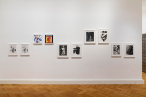 A Milano una mostra racconta la mitica Elisabetta Catalano, grande fotografa amica degli artisti