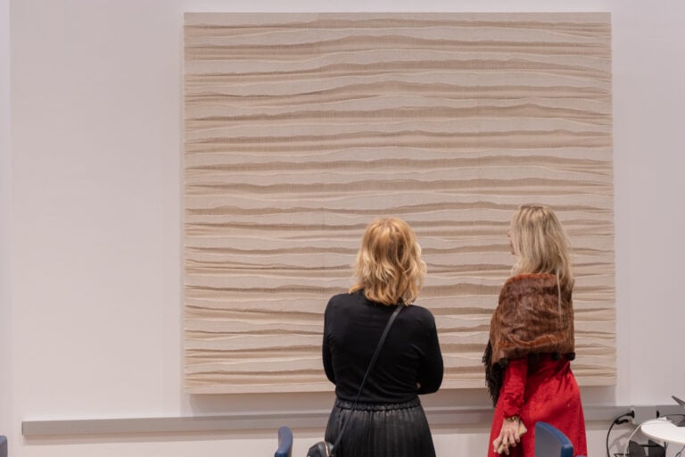 Sidival Fila, Metafora Avorio, 15, 2025, installation view. Ph: Sara Nicodemi