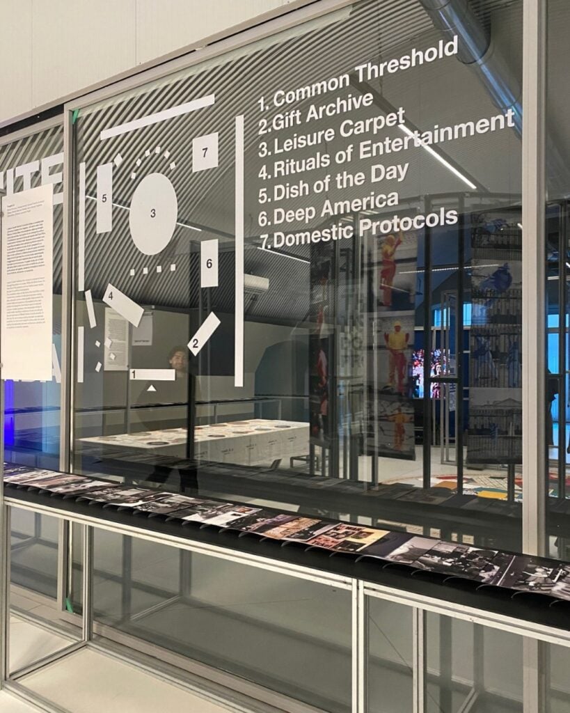 The White House. Domestic Propaganda. Dropcity, Milano. Photo Giovanni Hanninen