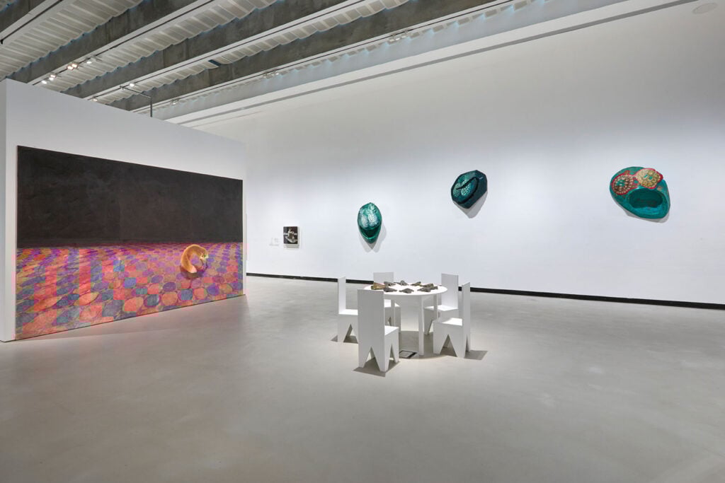 Tragicomica, MAXXI, Roma, 2026. Exhibition view. Photo © Simon d Exea. Courtesy Fondazione MAXXI