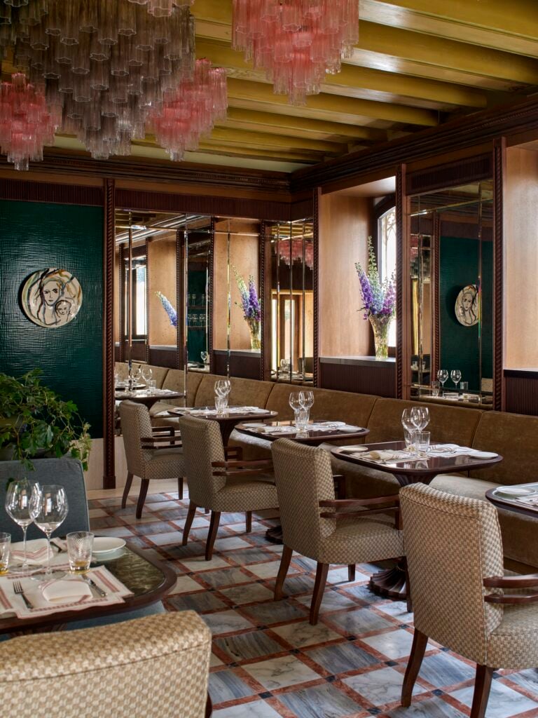 L&rsquo;arrivo dell&rsquo;hotel Orient Express a Venezia riapre lo storico Palazzo Don&agrave; Giovannelli (riempiendolo di arte contemporanea)