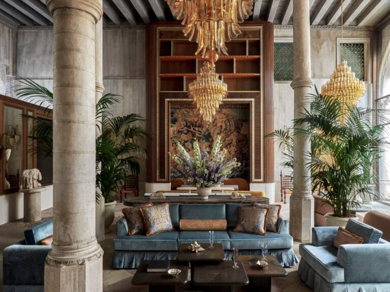 L&rsquo;arrivo dell&rsquo;hotel Orient Express a Venezia riapre lo storico Palazzo Don&agrave; Giovannelli (riempiendolo di arte contemporanea)