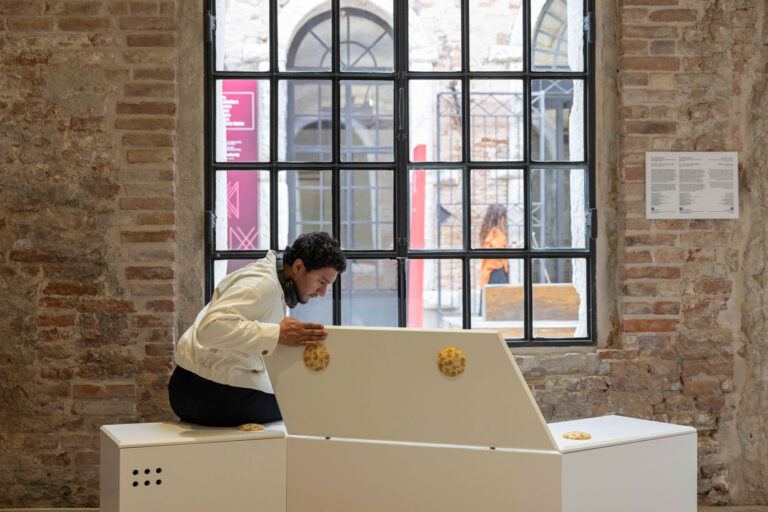 Washwasha. Courtesy of National Pavilion UAE, La Biennale di Venezia. Ph: Ismail Noor